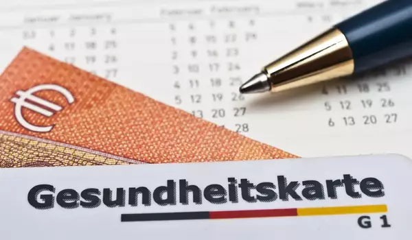 Gesundheitskarte und Geld